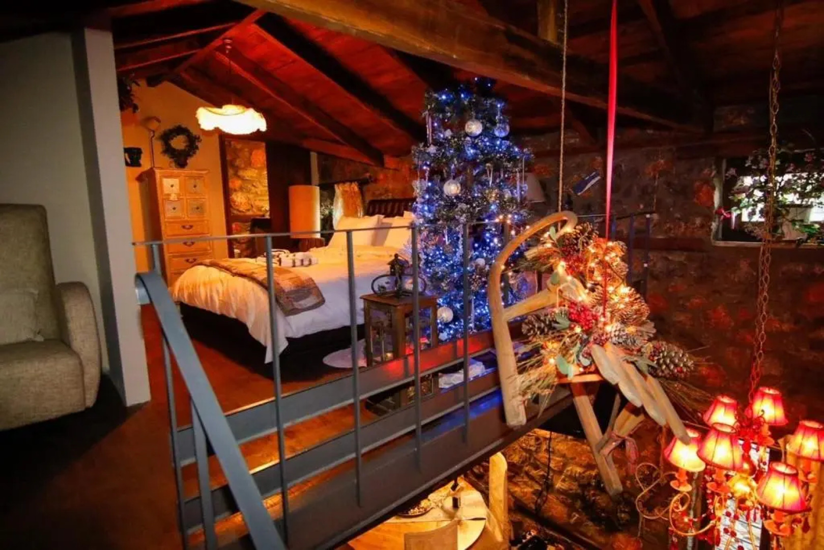 Charming 3-storey Loft with fireplace