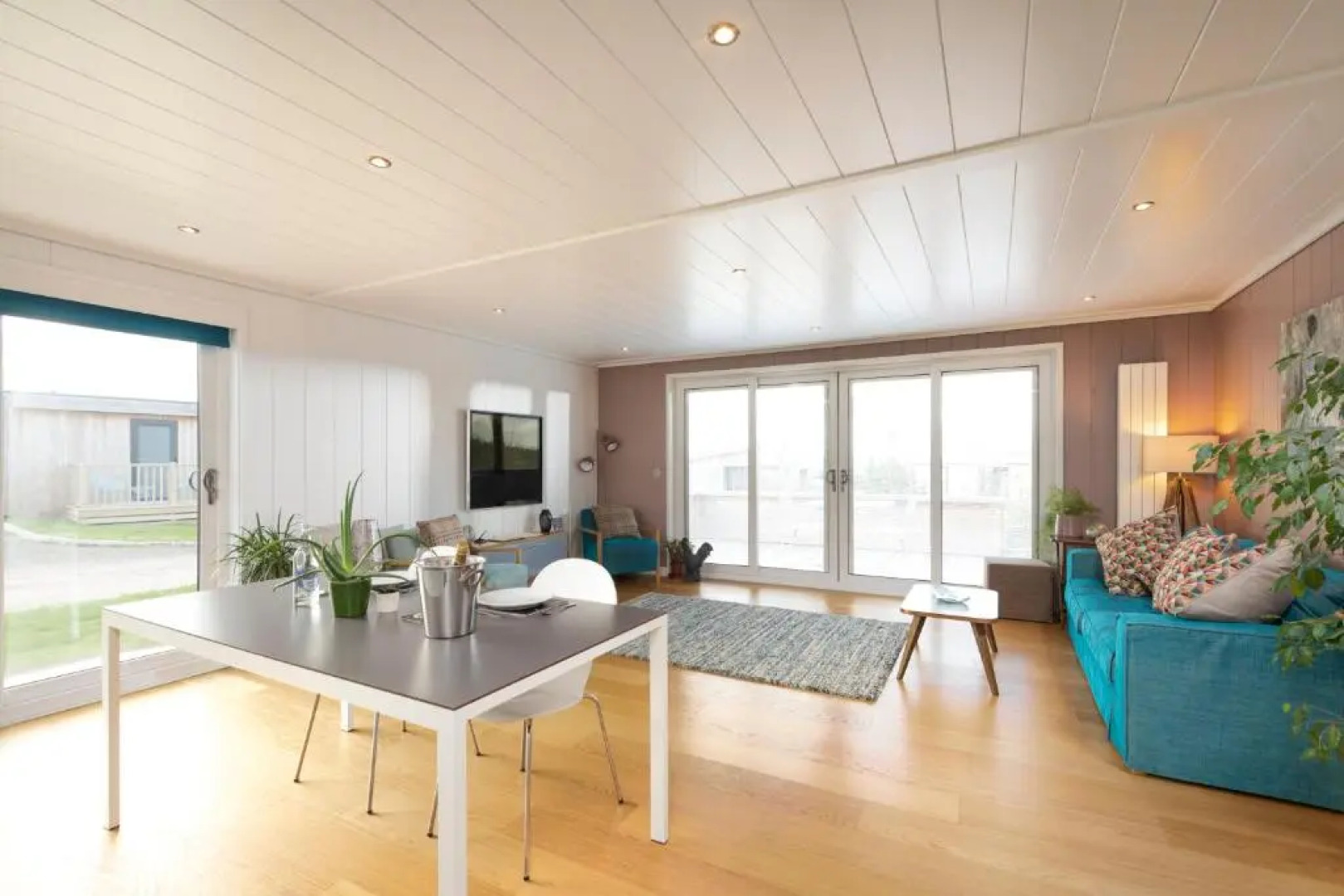 The Spinney, Strawberryfield Park