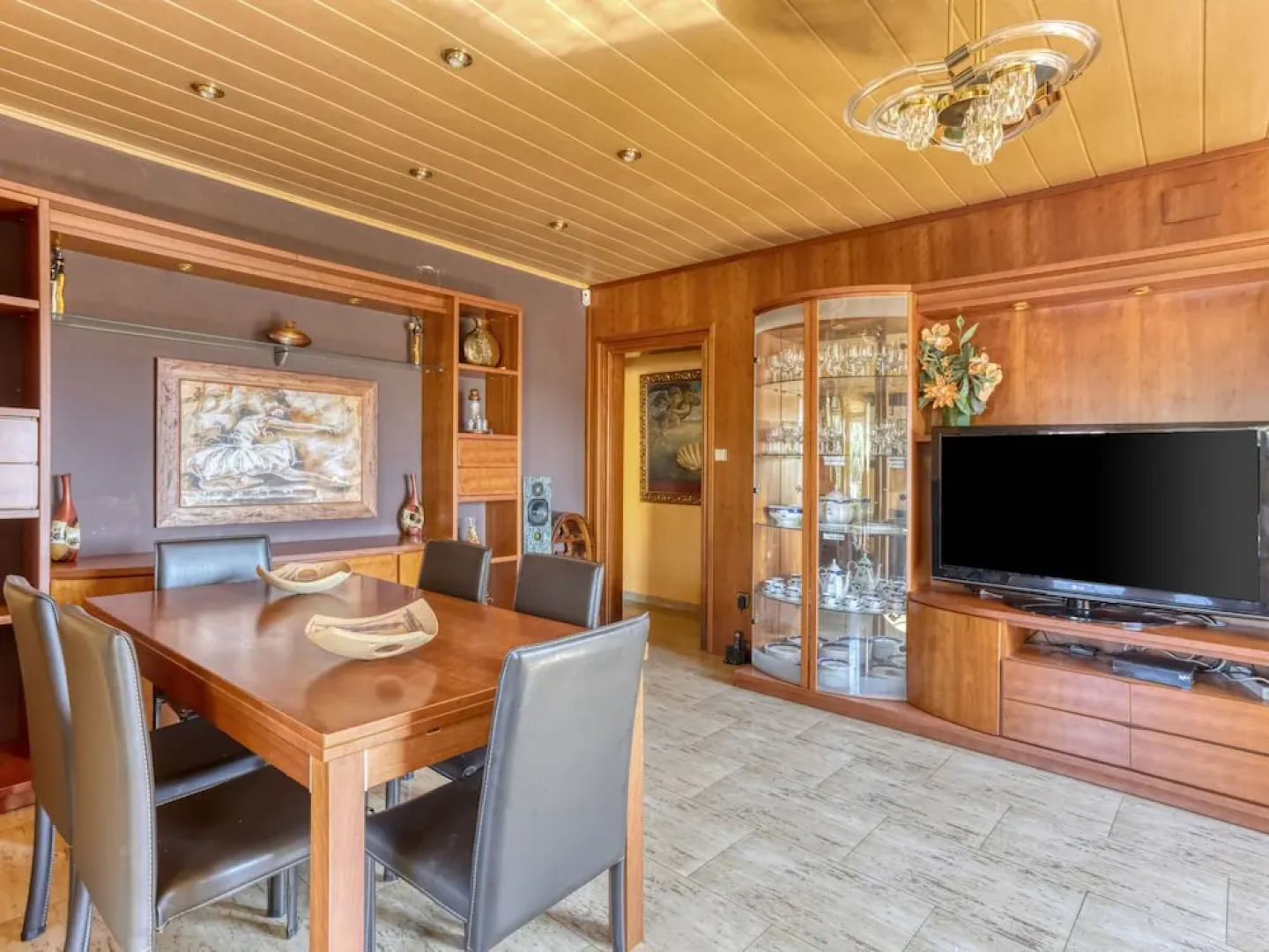 Premium Holiday Home in El Vendrell With Swimming Pool