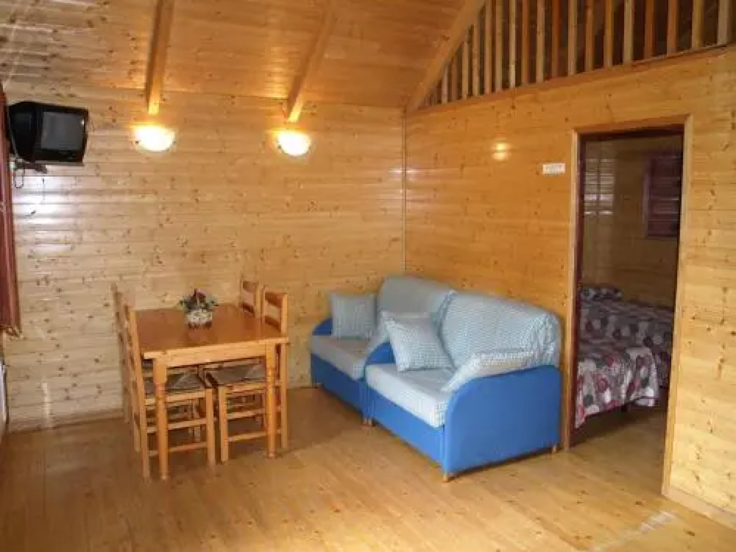 Centro de Vacaciones Morillo de Tou