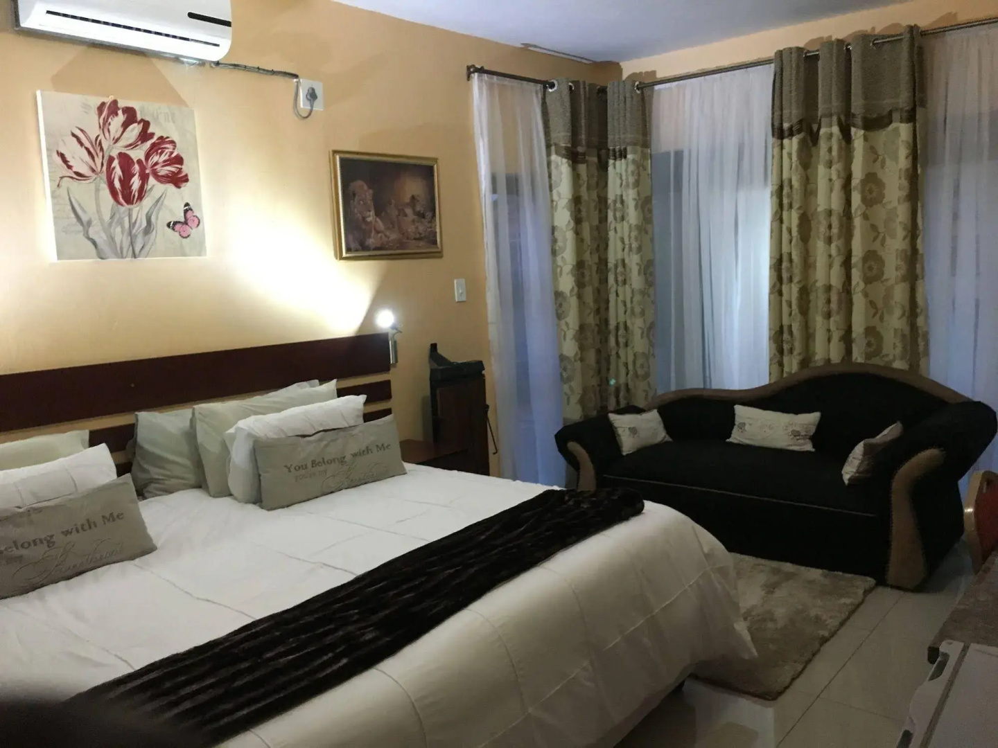 Valley View Lodge