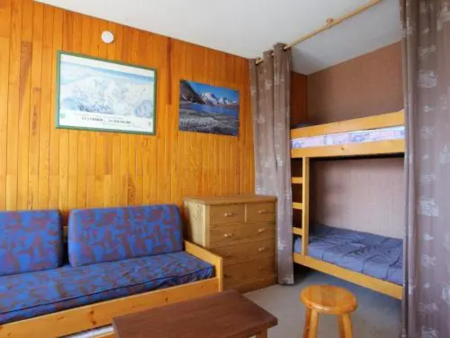 Apartment Cote Louve