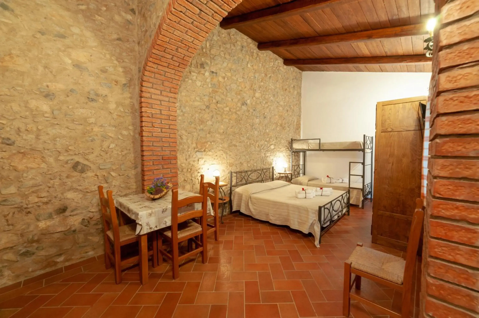 Azienda Agrituristica Le Terre Di San Leonardo