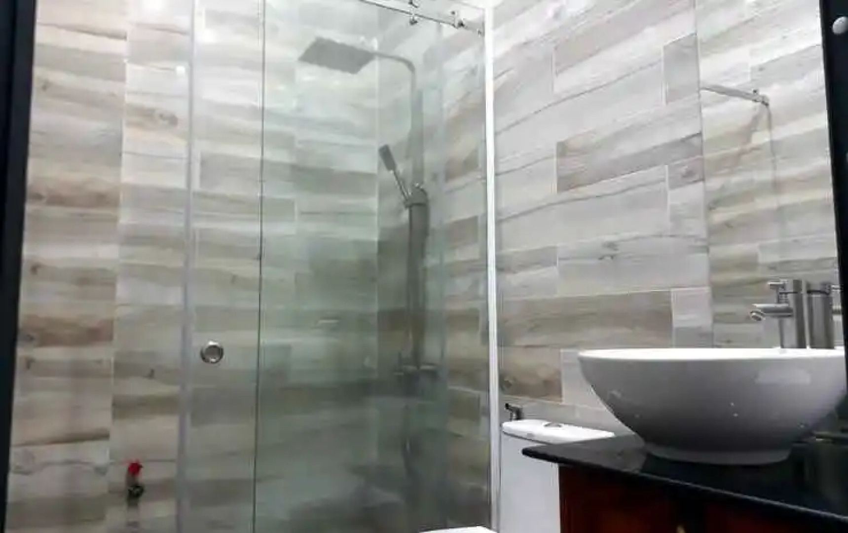 Adora Central Park Hostel