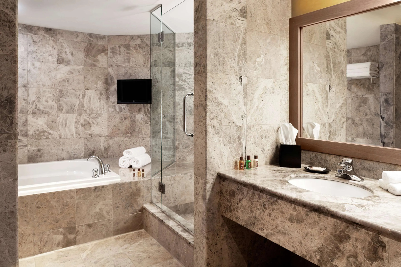 Sheraton Laval Hotel