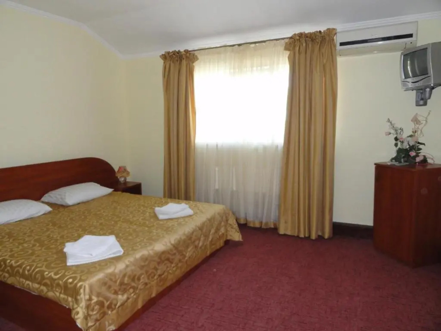 Отель Виктория