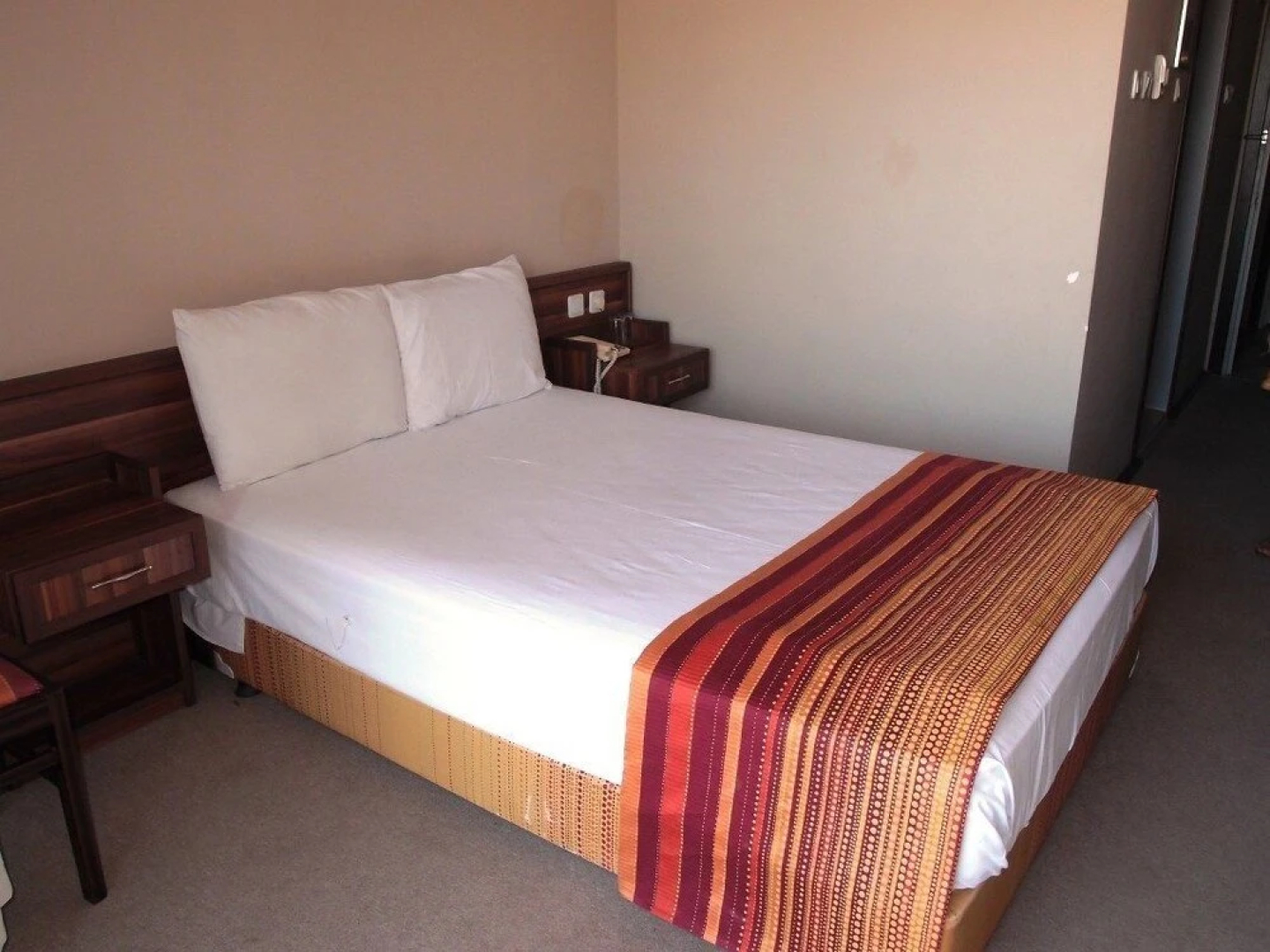 Otel Tirem