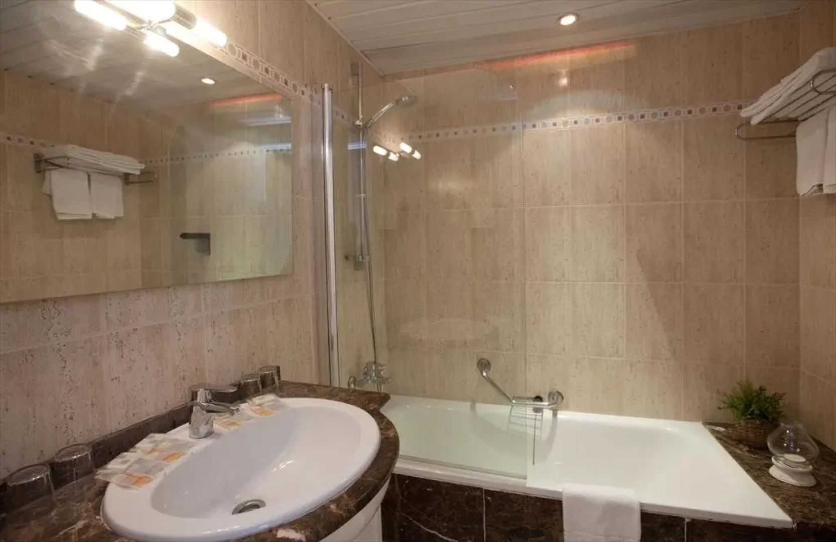 whala!beach Hotel & Apartments