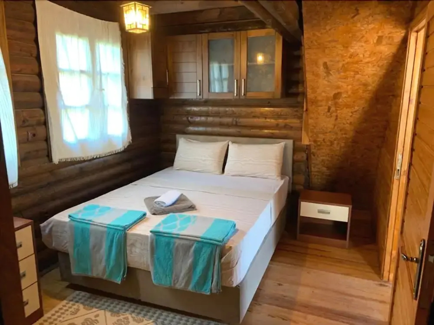 Sakli Cennet Esadiye