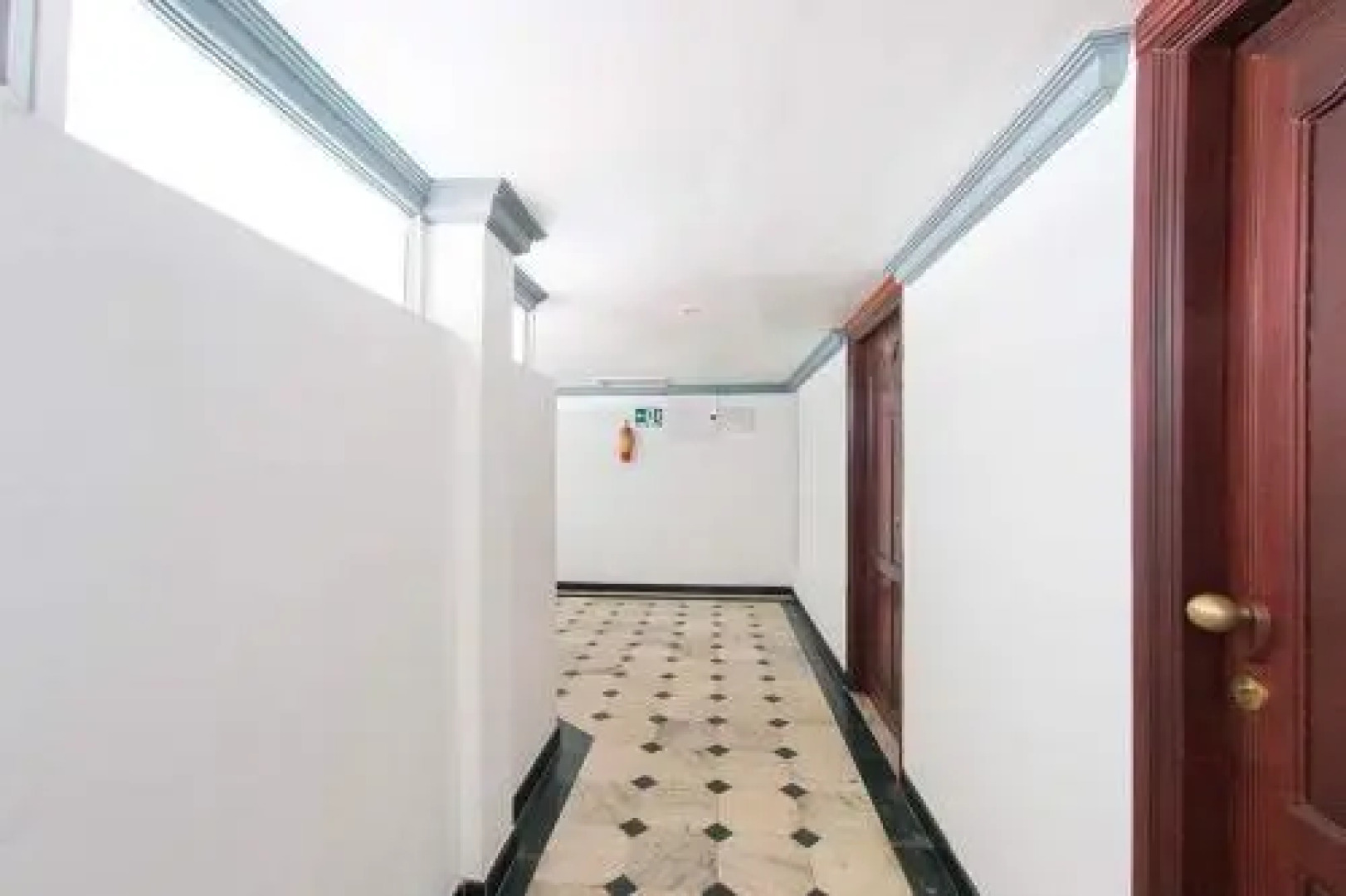 The Pearlview Regency