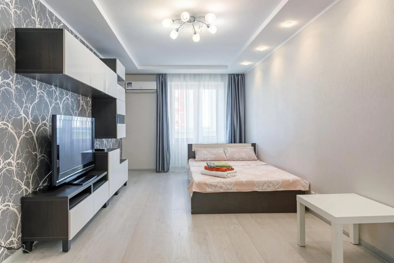 Апартаменты на улице Ворошилова 143Б корпус 2