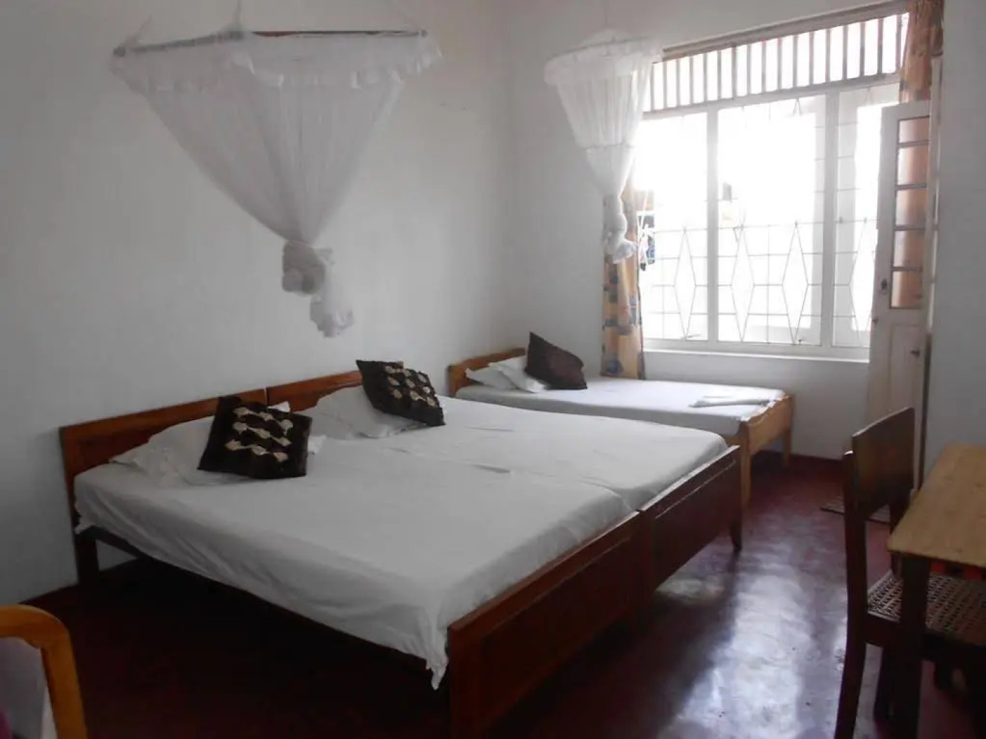 Mrs Wijenayake's Beach Haven Guest House