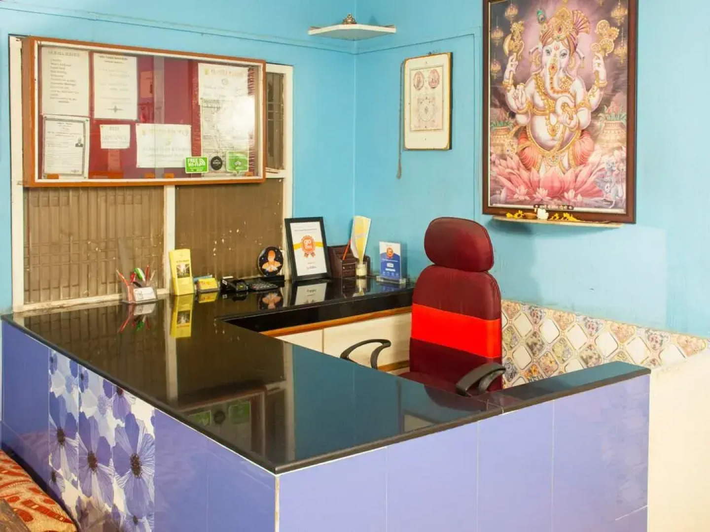 Shri Yoga Mandir Guest House