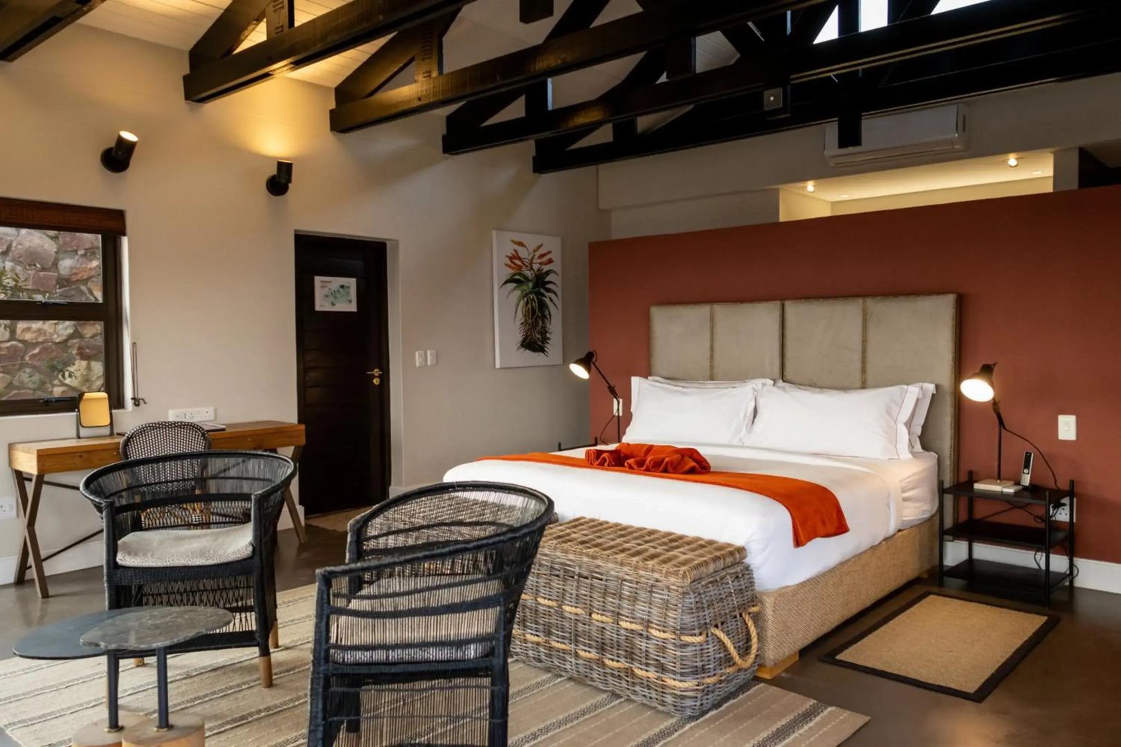 Zulu Rock Lodge - Babanango Game Reserve