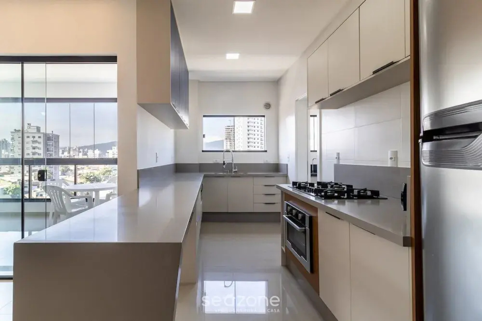 Cozy Apt 550m From the Beach in Porto Belo Lnb502