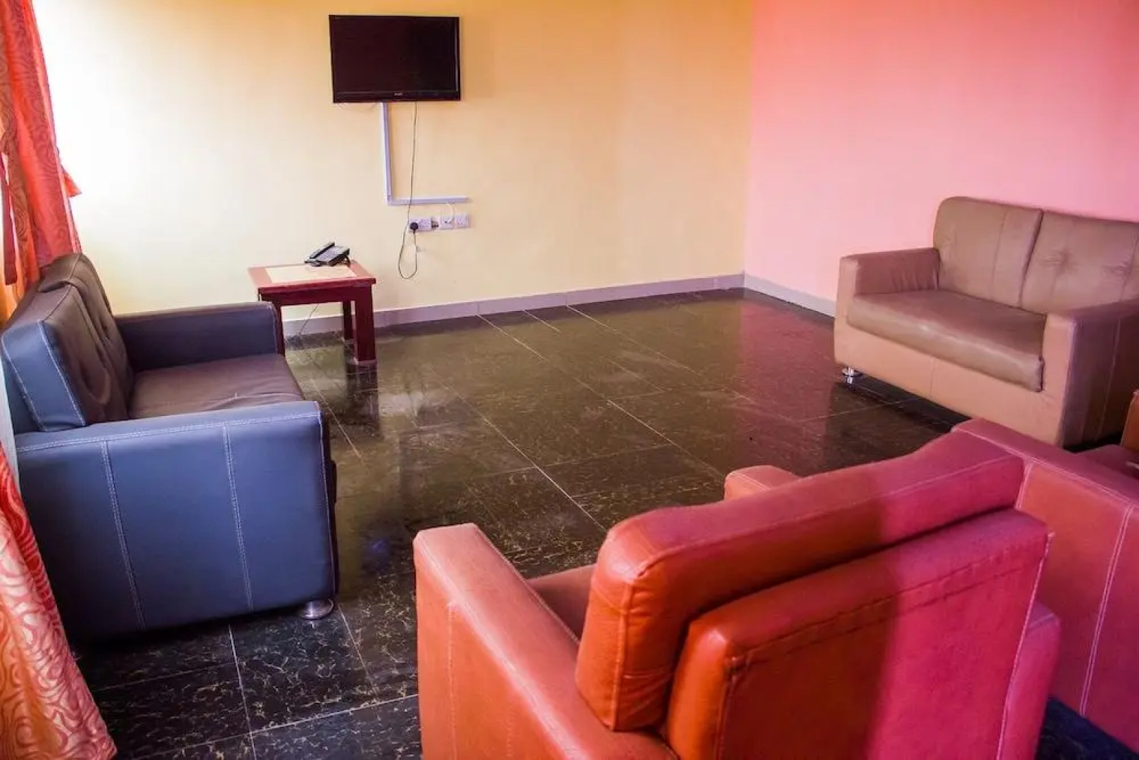 Lekki Hotel and Suites