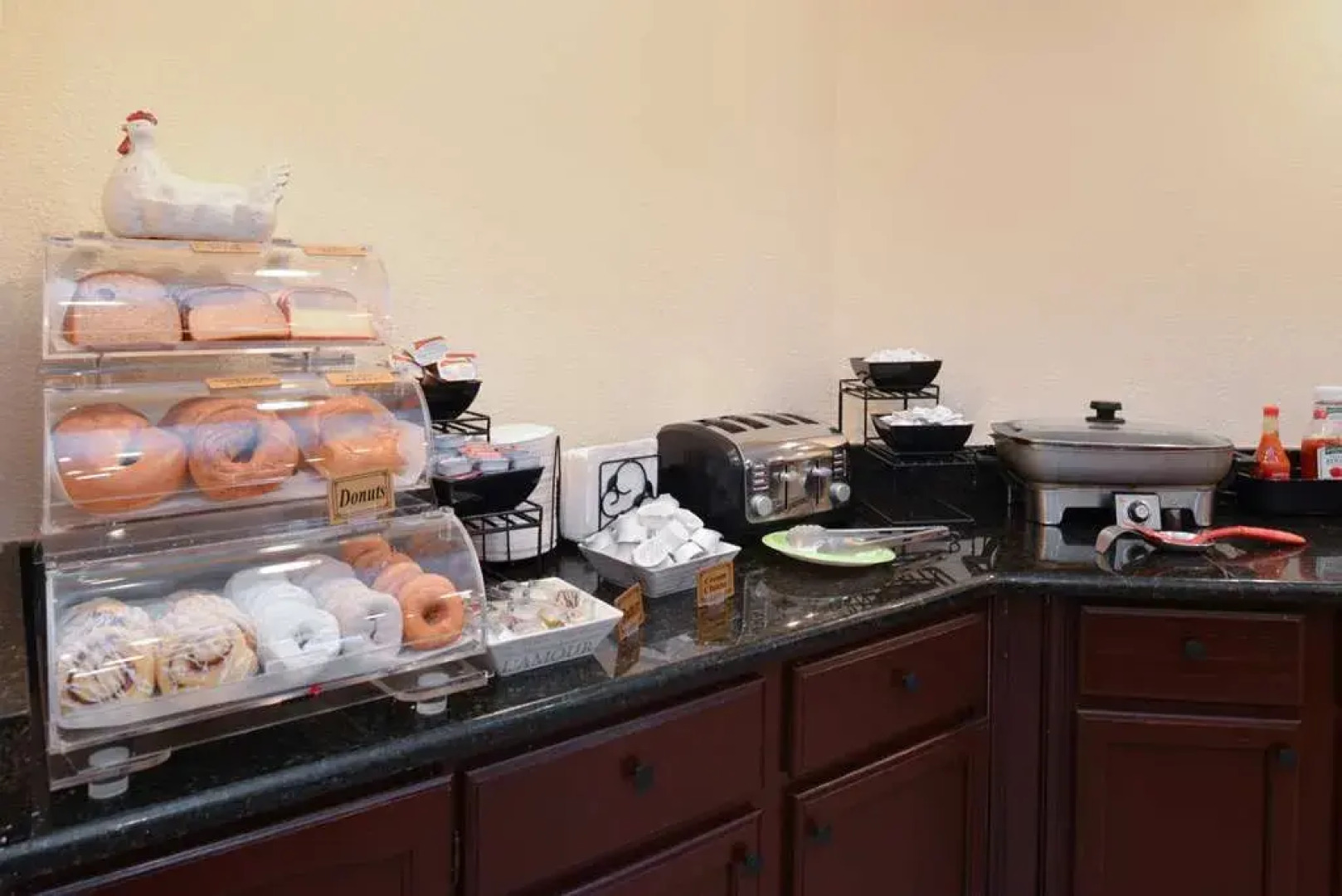 Days Inn By Wyndham Whitmore Lake