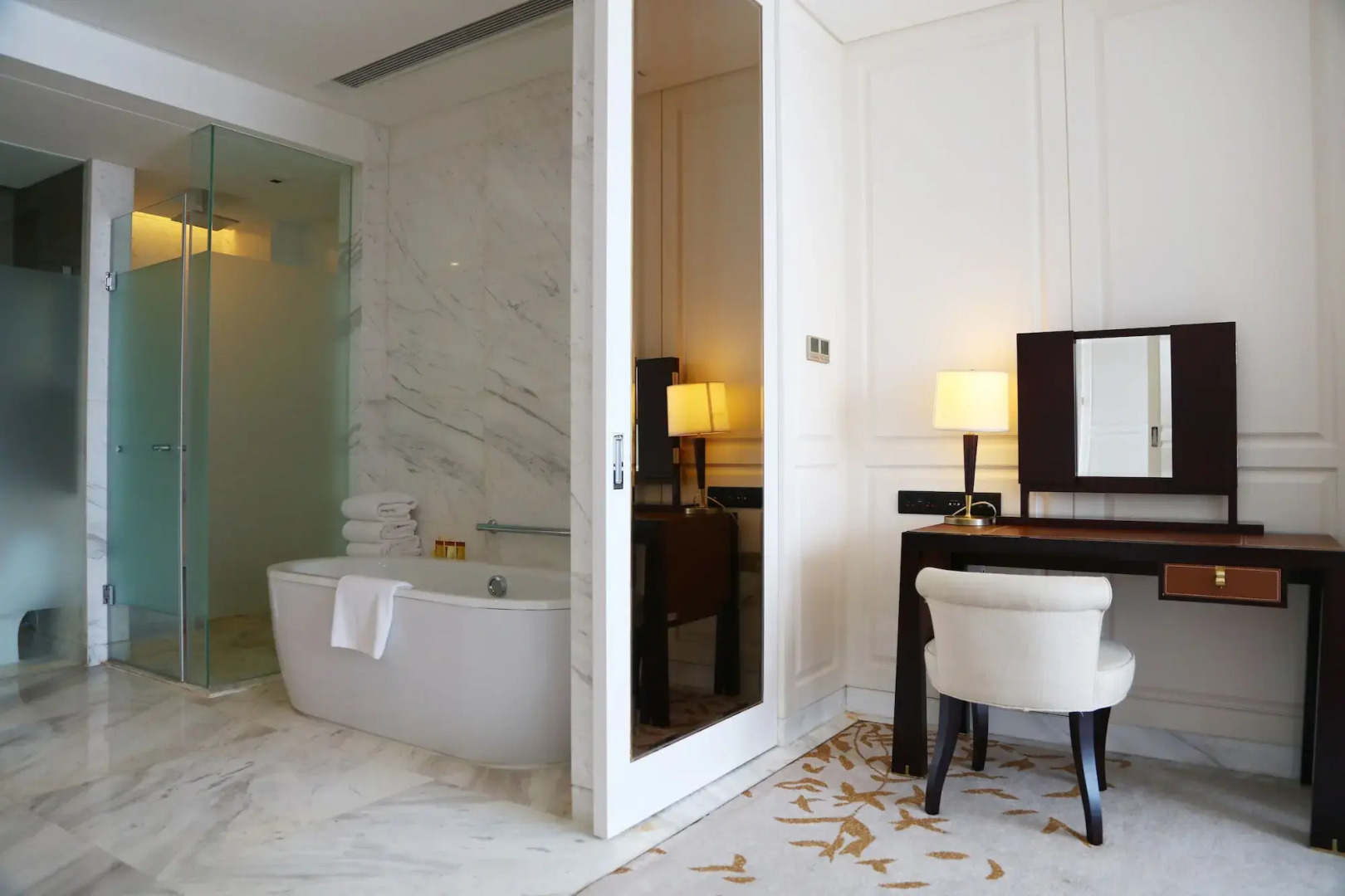 Sheraton Qingdao Licang Hotel