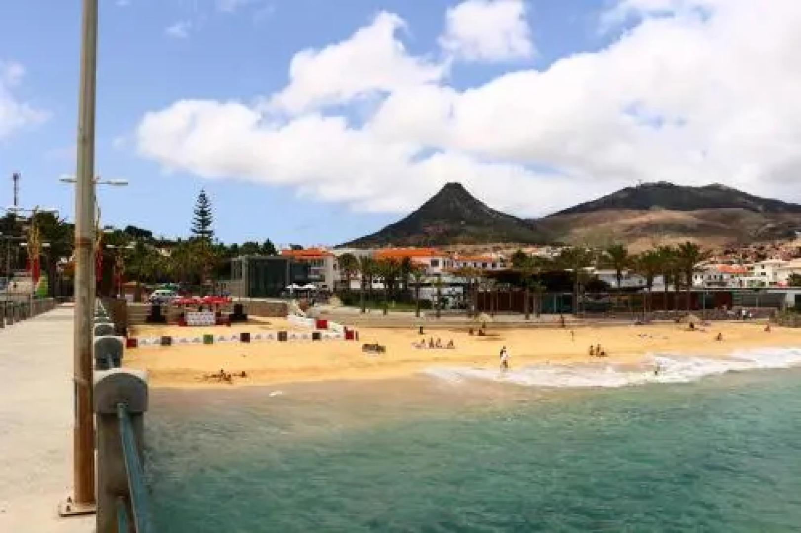 Moradia Vista Mar - by MHM