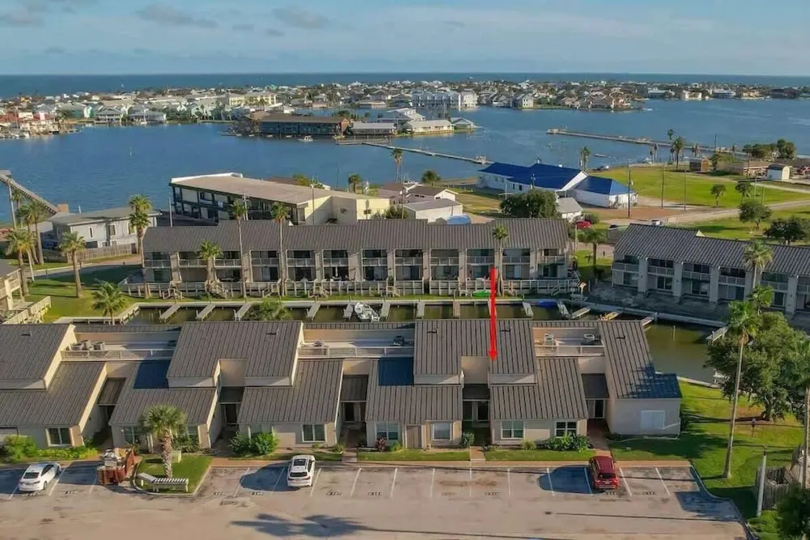 Seaside Cottage With Water Views!