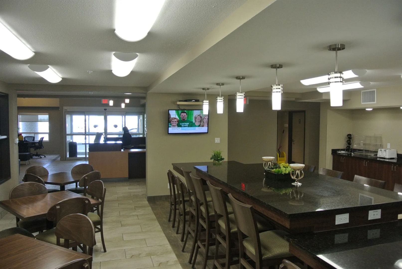 Home Inn and Suites Lloydminster