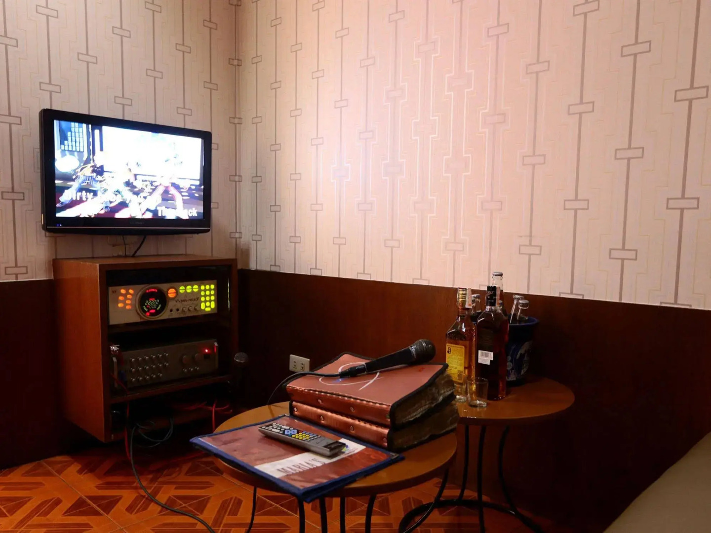 Hotel La Corona de Lipa