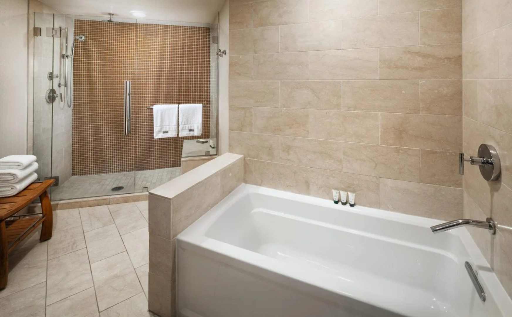 The Westin Bonaventure Hotel and Suites, Los Angeles