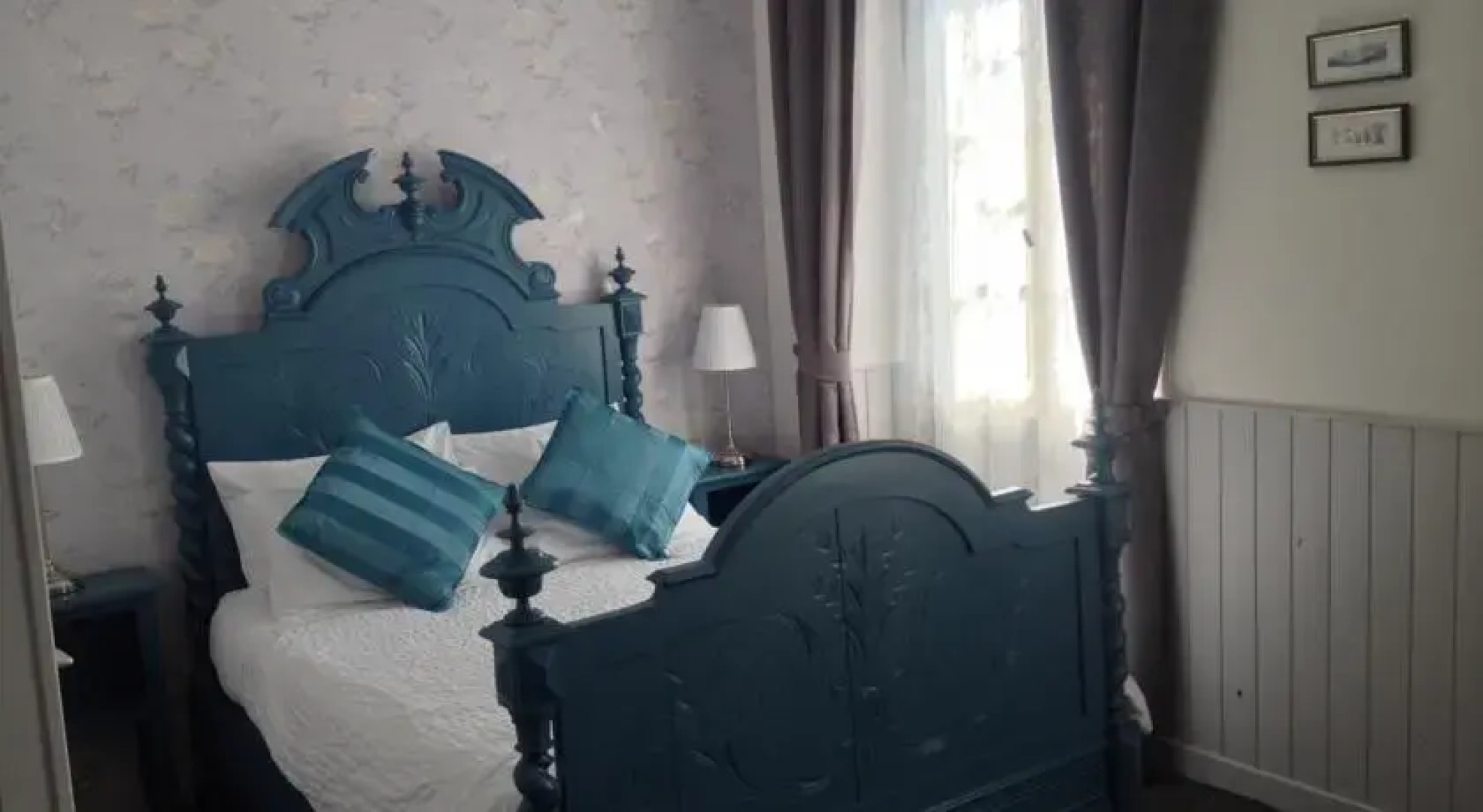 Le Petit Dragon Rouge