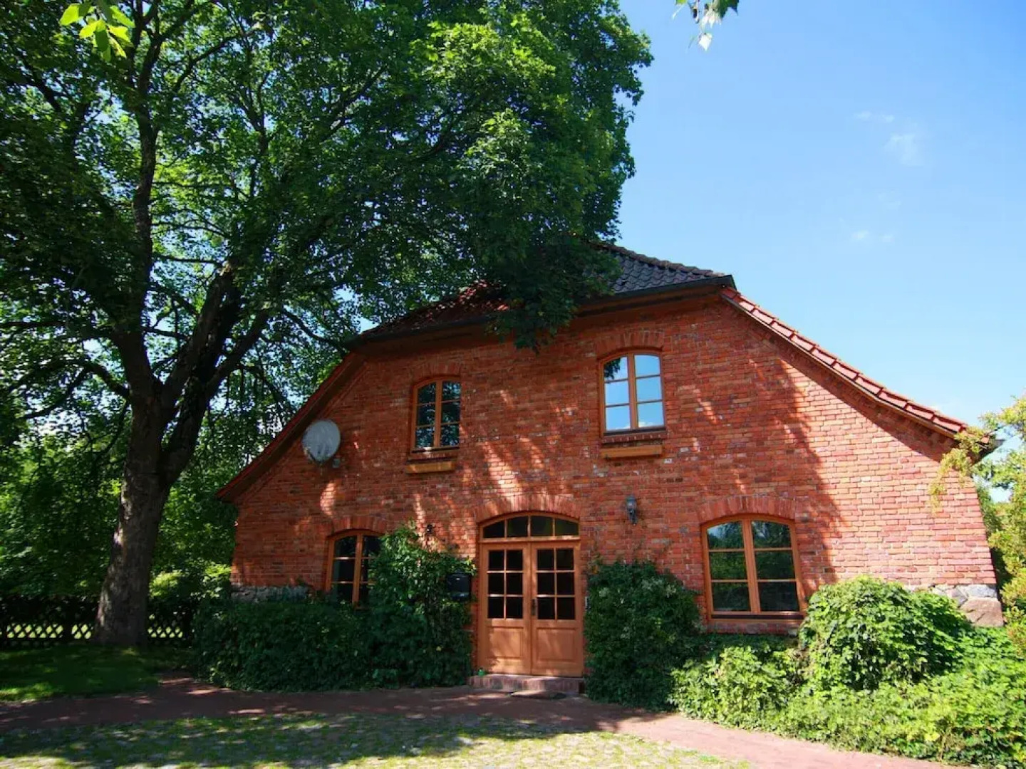 Mansion in Gressow With Terrace, Garden, Bbq, Pond, Bicycles