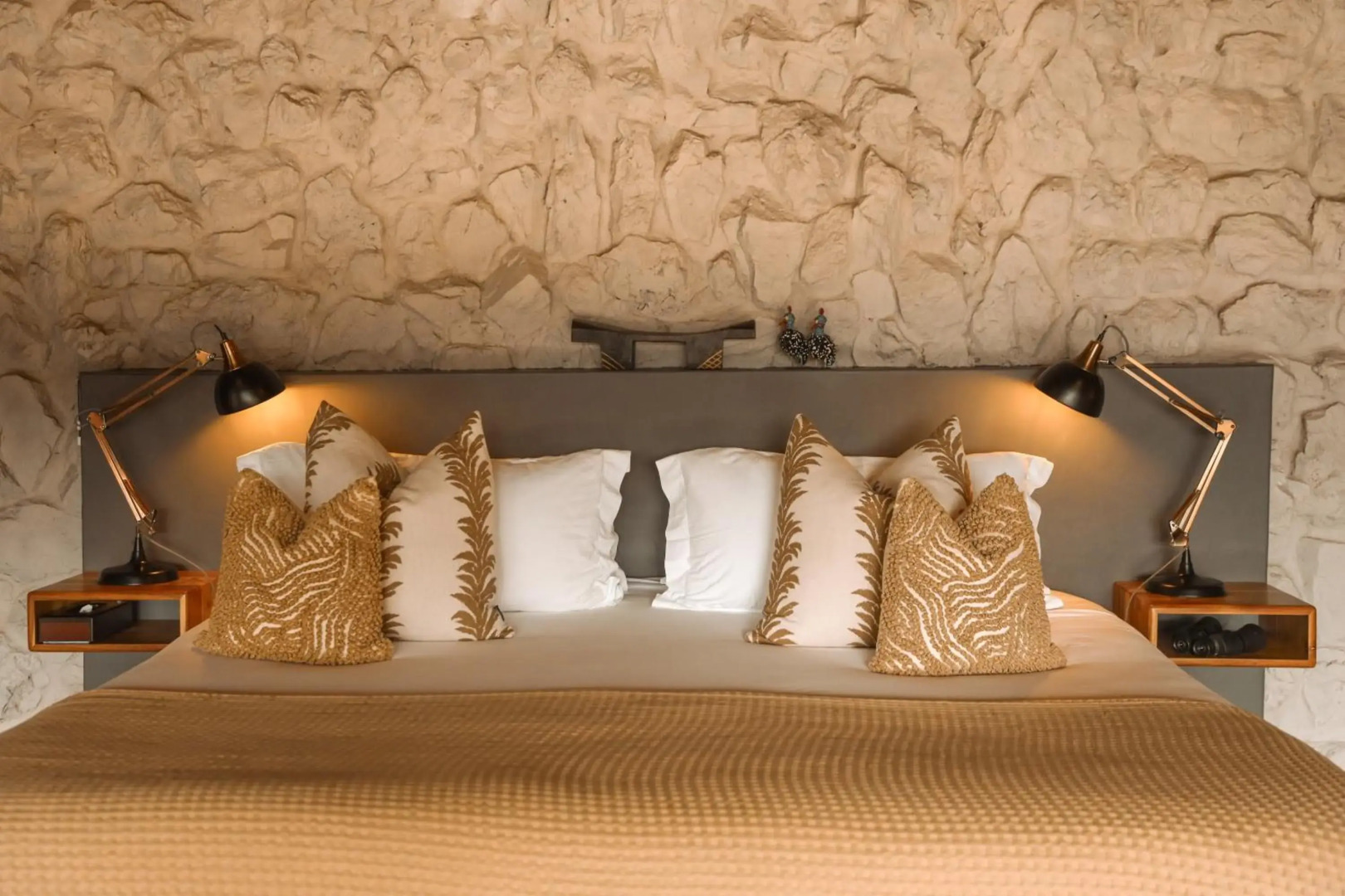 Leopard Mountain Safari Lodge