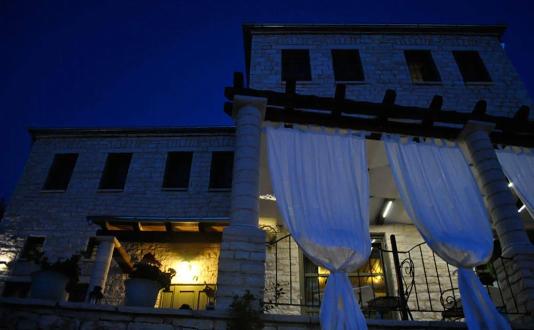 Pirrion Wellness Hotel