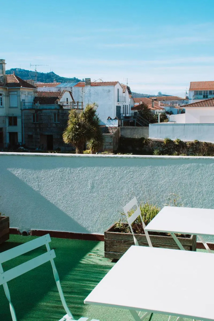 Arca Nova Guest House & Hostel