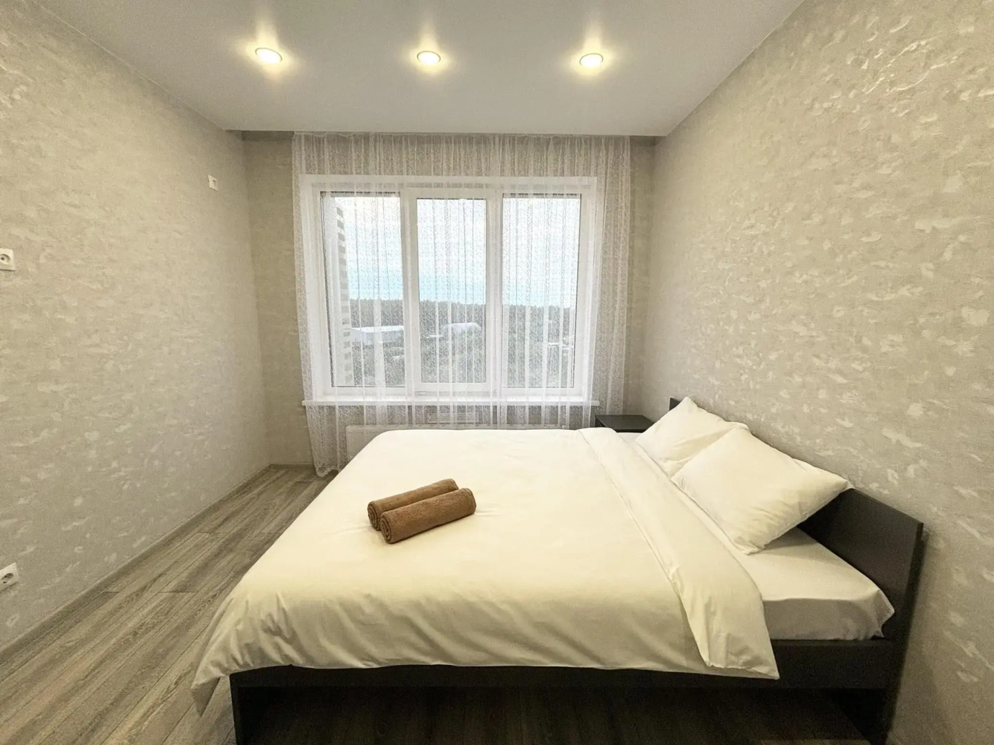 Moon72 (Мун72) на улице Сергея Джанбровского 17