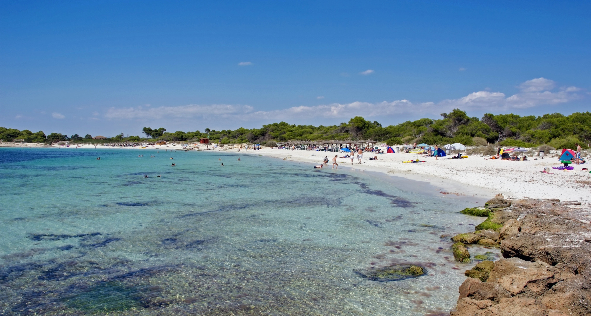 Isla de Cabrera Aparthotel & Hotel