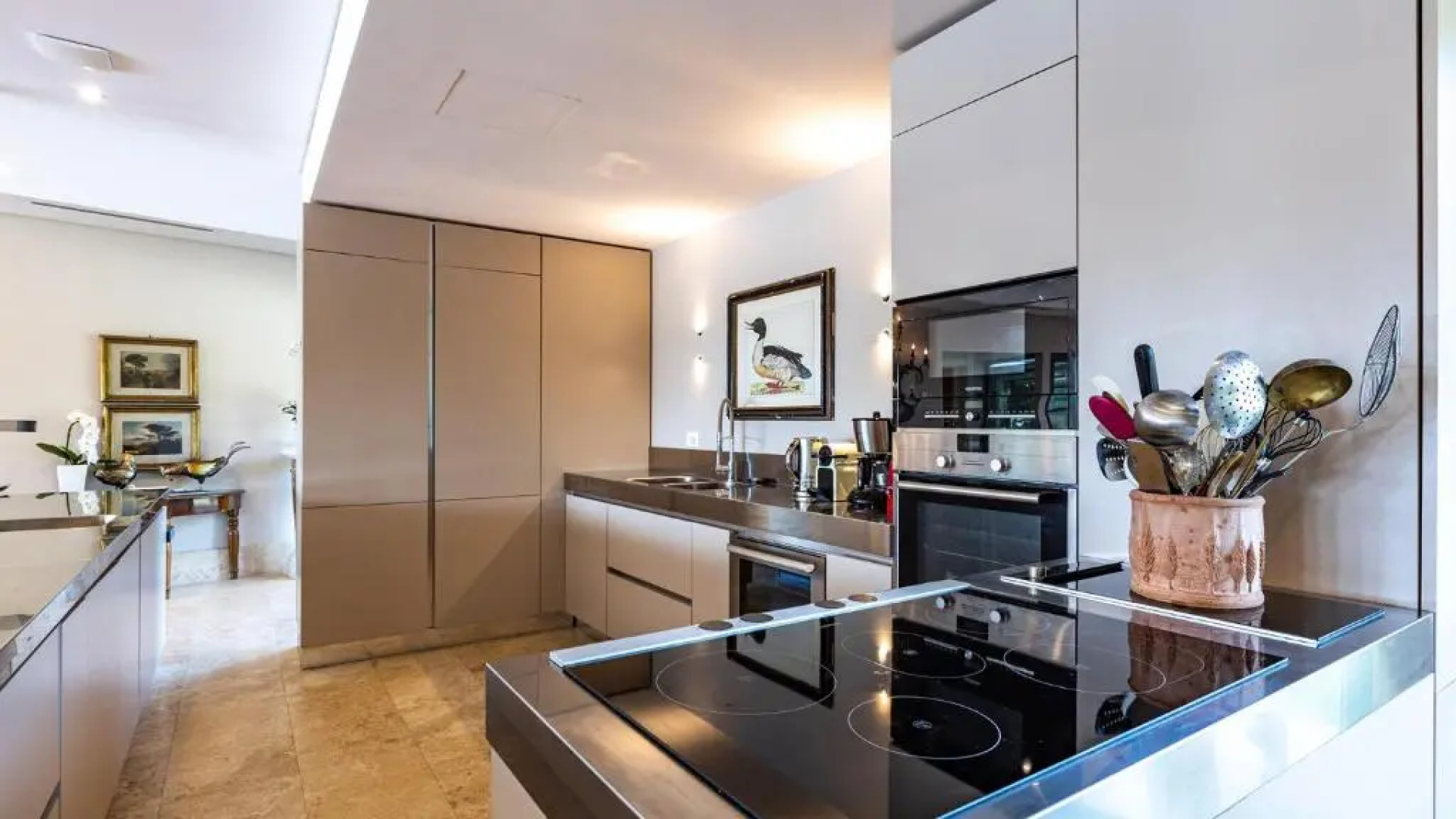 VILLA AIRONE 12, Emma Villas