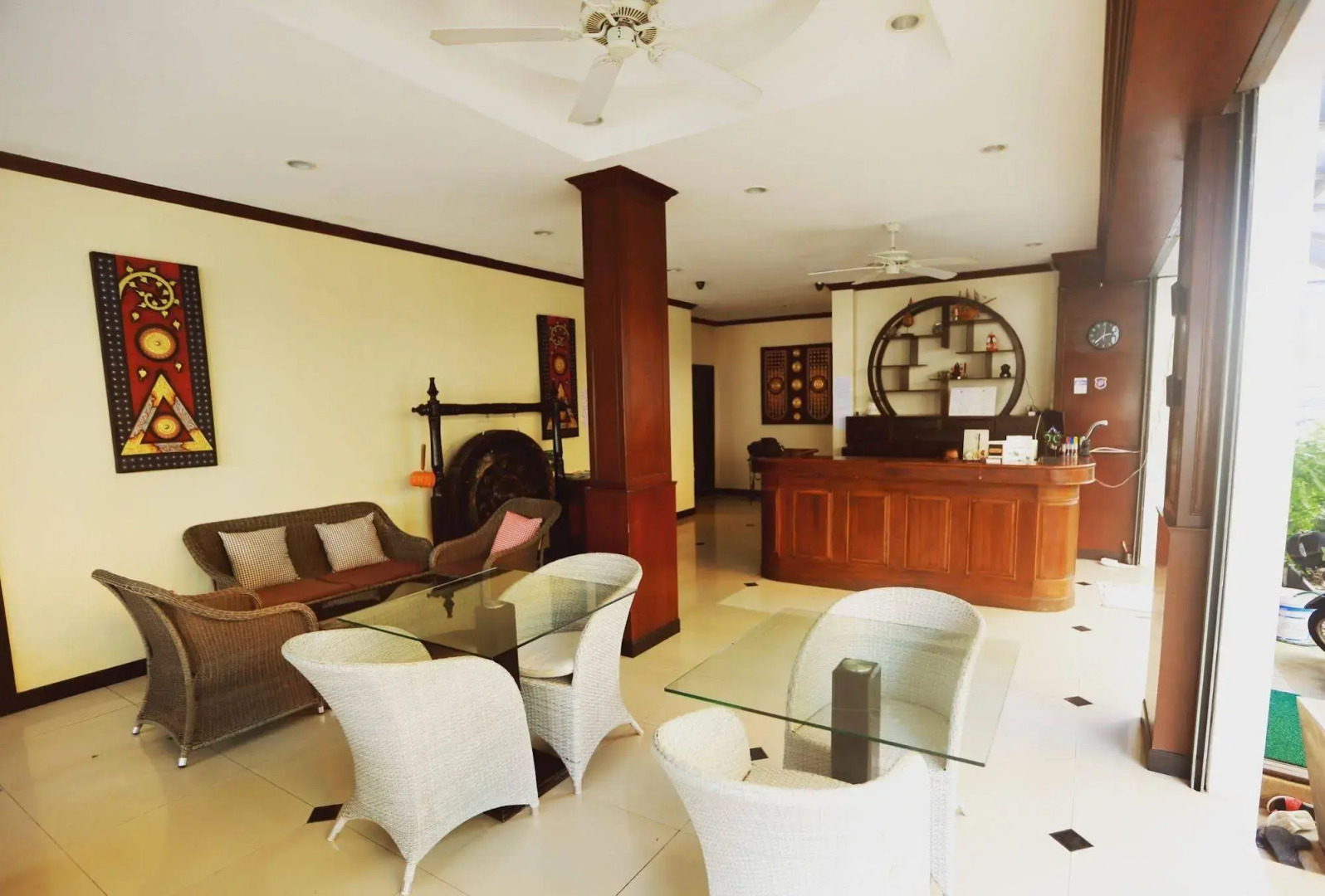 Phuket Paradise Hotel