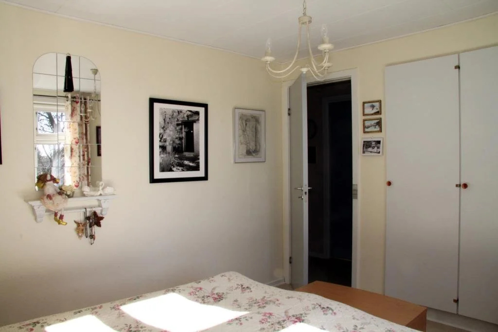 Le Chapeau Bed & Breakfast