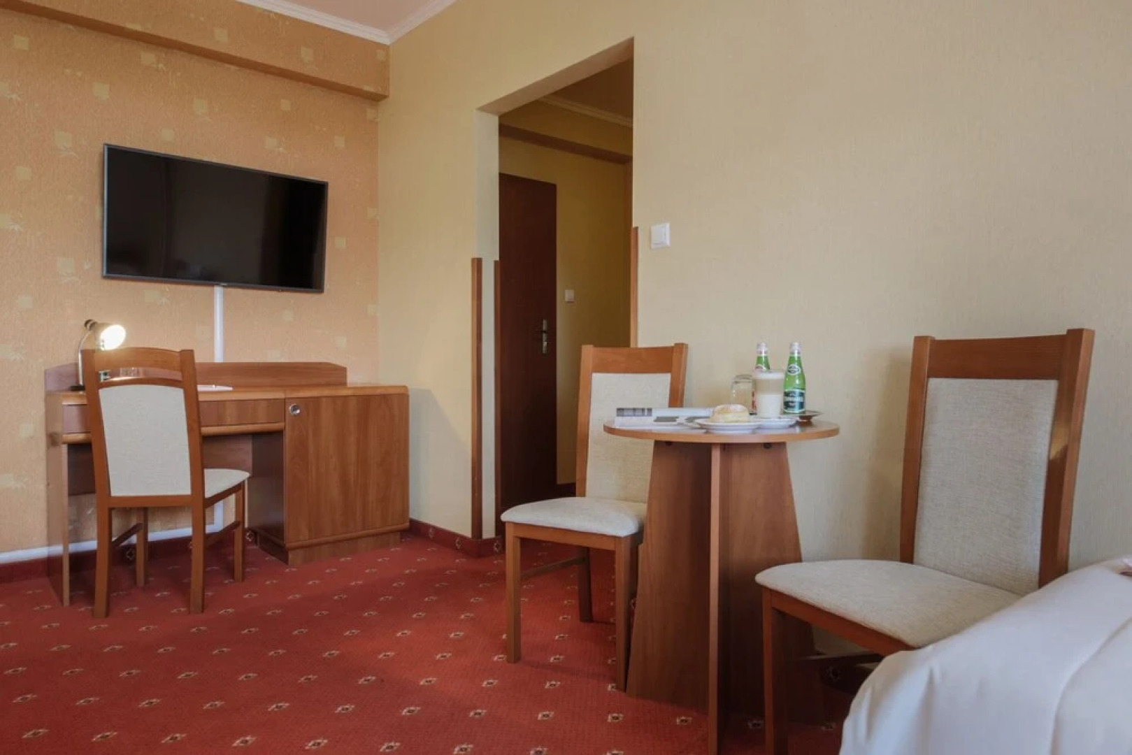 Dwór Bogucin Hotel & Restauracja