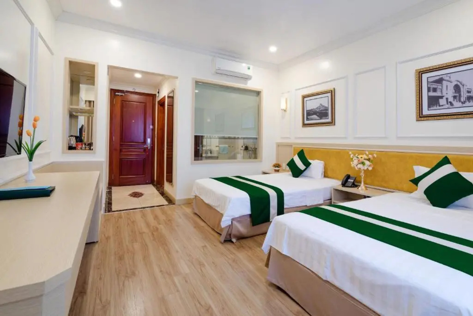 White Palace Lam Son