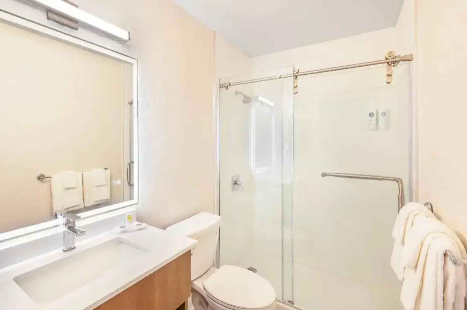 Comfort Inn London - Wellington Road