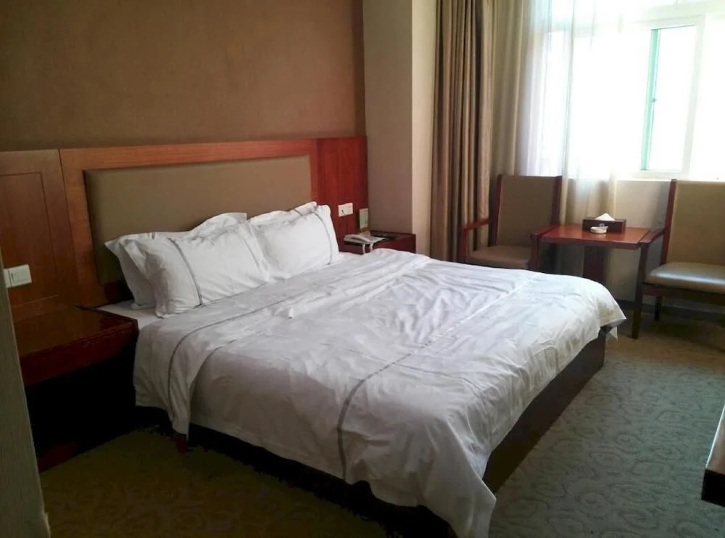 帝濠大酒店(河源亚洲第一喷泉店)