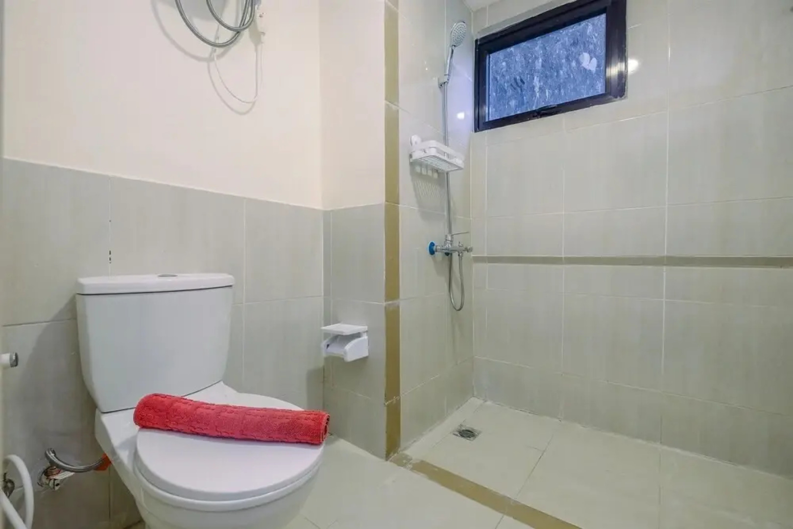 Elegant and Cozy 2BR at Meikarta Apartment