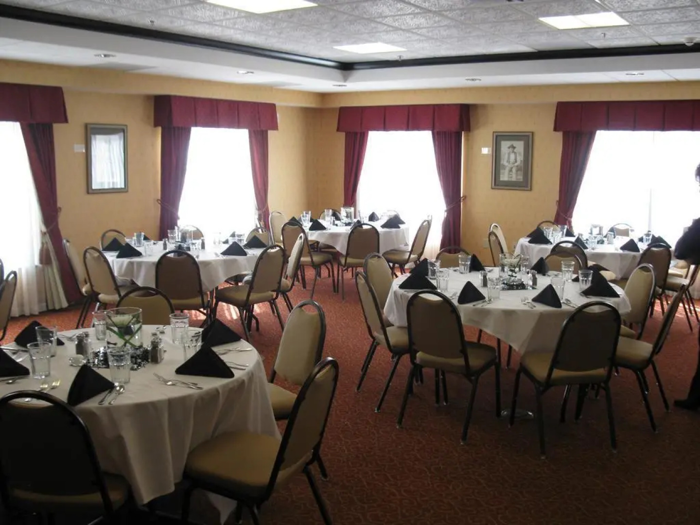 Mineral Palace Hotel & Casino