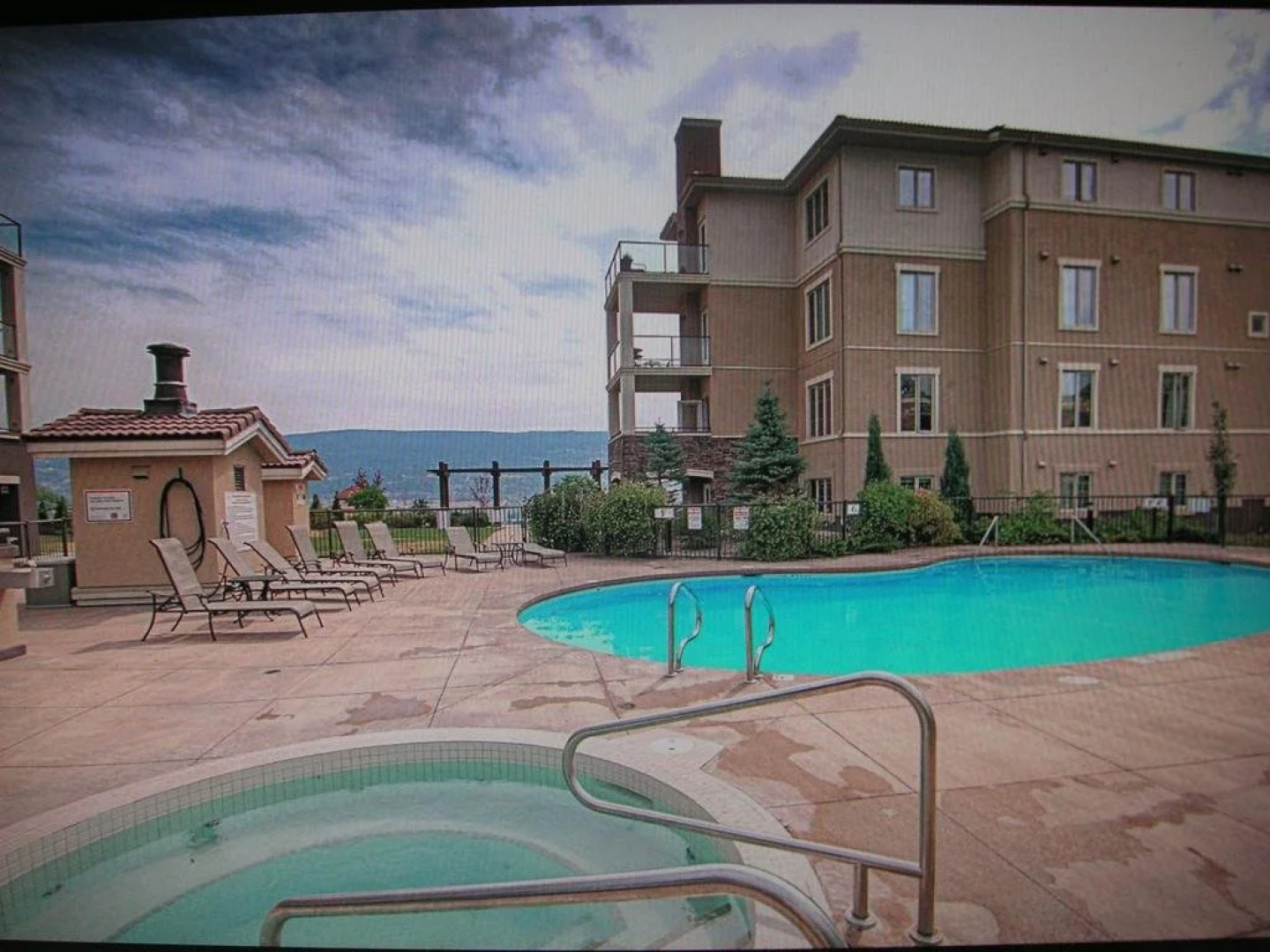 Pinnacle Pointe by DKRA