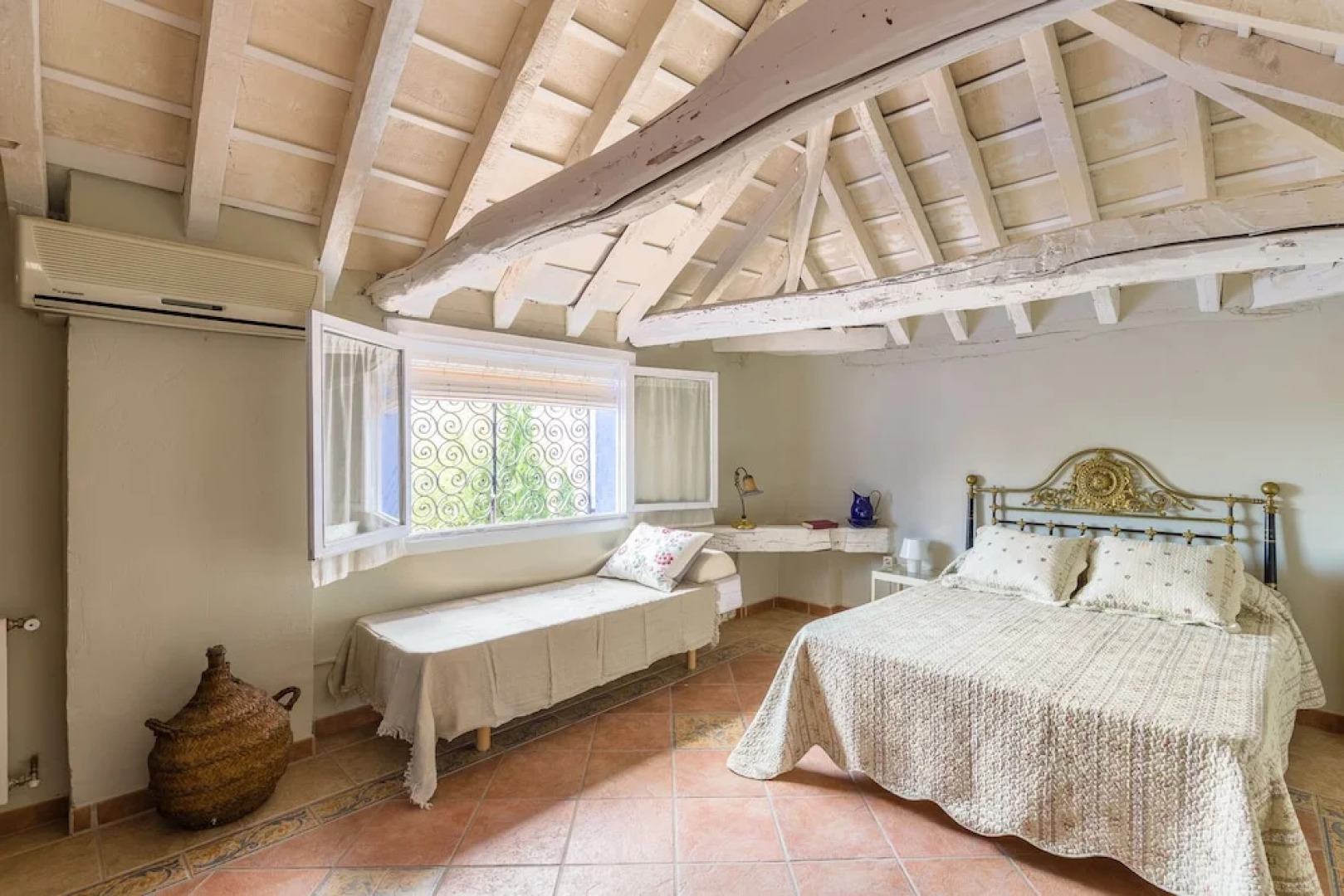 The House of Illora,