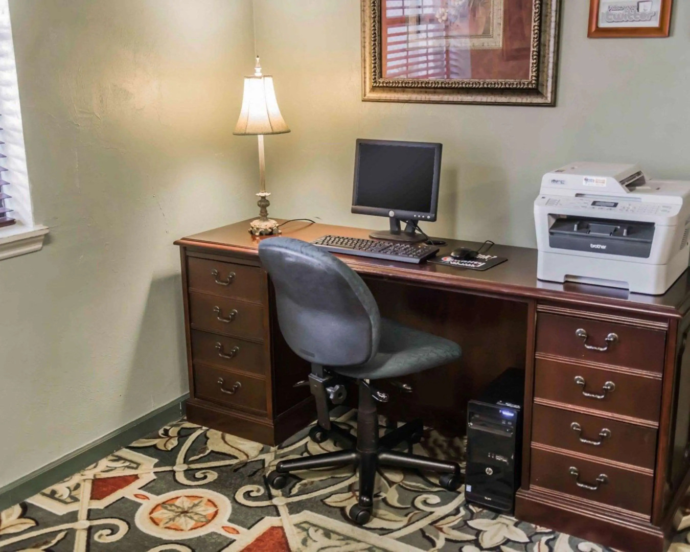 Suburban Studios Tallahassee near University