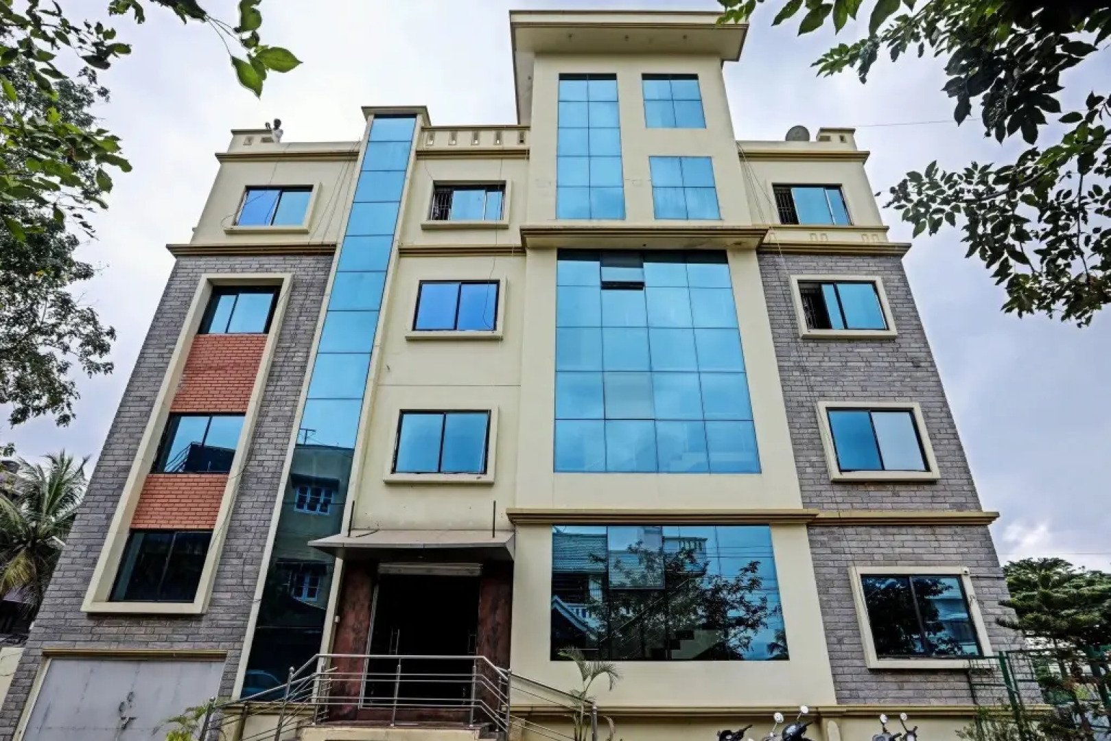 Anurah Residency by OYO Rooms