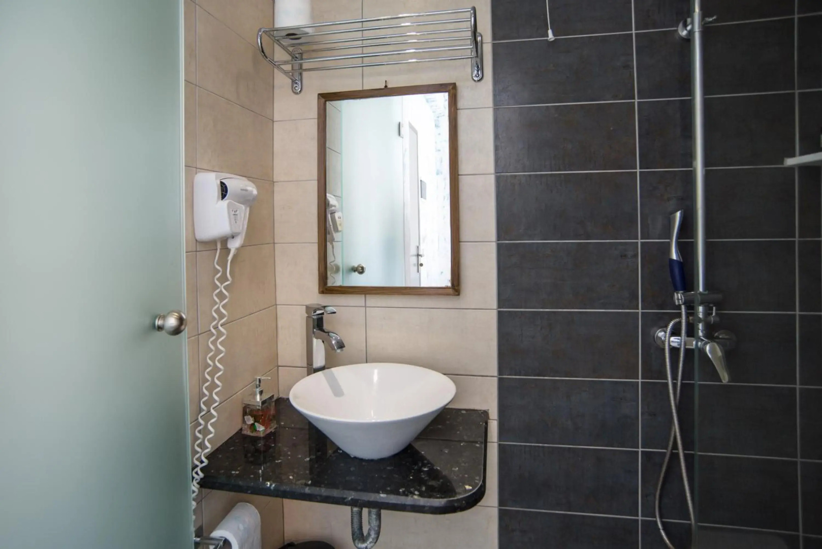 Jumeira Rotana Hotel