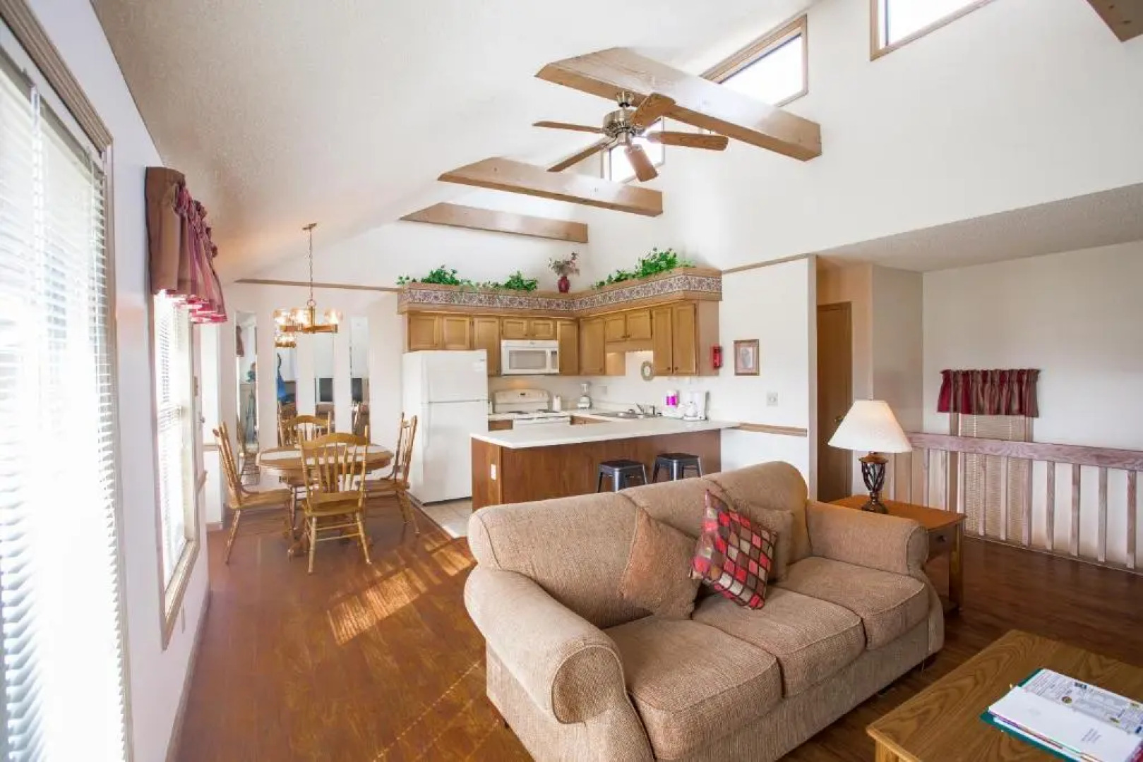 Crown Resorts at Lake Tansi West