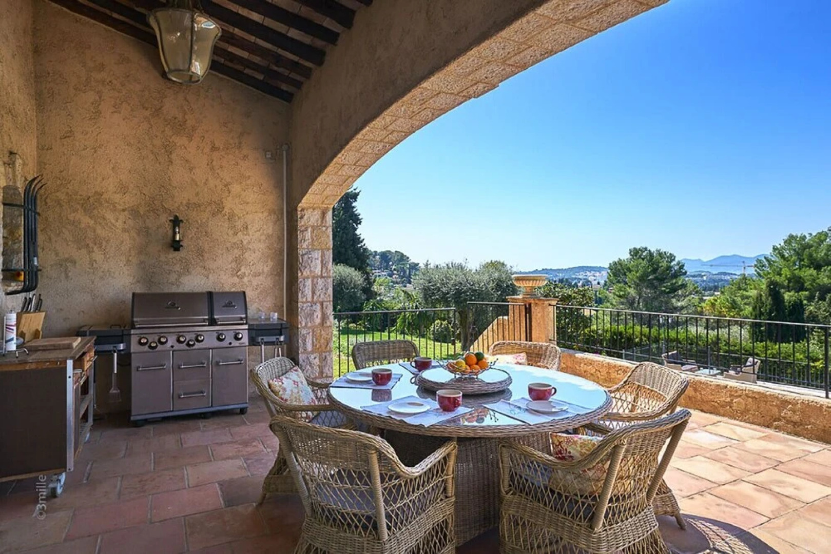 L'ORANGERAIE VI2077 by RIVIERA HOLIDAY HOMES